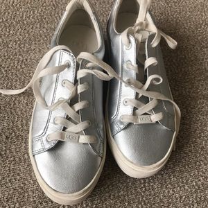 UGG Sneakers